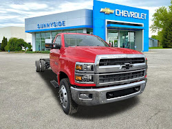 2024 Chevrolet Silverado MD LT