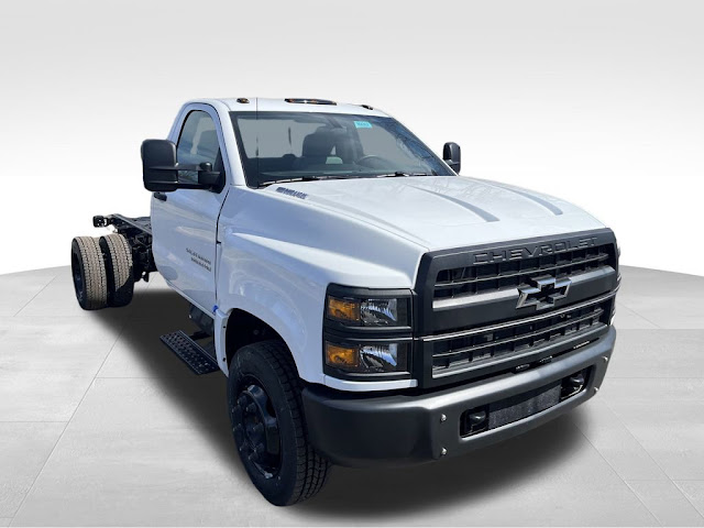 2024 Chevrolet Silverado MD Work Truck