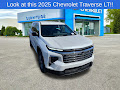 2025 Chevrolet Traverse AWD LT