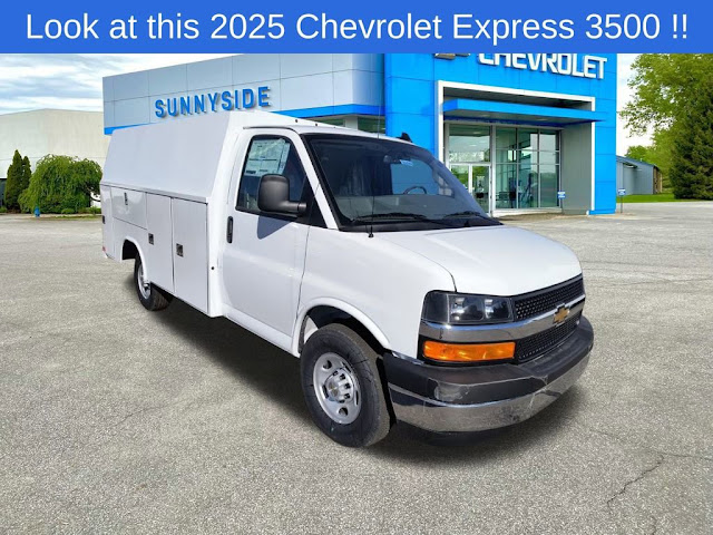 2025 Chevrolet Express Commercial Cutaway Work Van