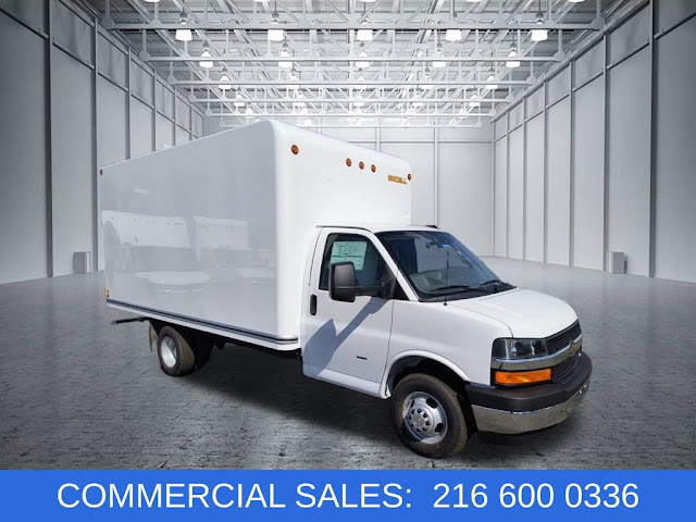 2025 Chevrolet Express Commercial Cutaway Work Van 15' Unicell