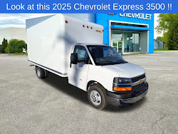 2025 Chevrolet Express Commercial Cutaway Work Van 17' Unicell Box