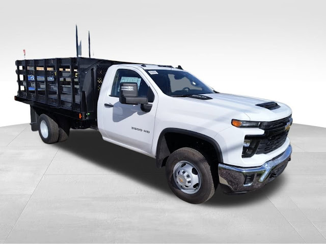 2025 Chevrolet Silverado 3500HD CC Work Truck