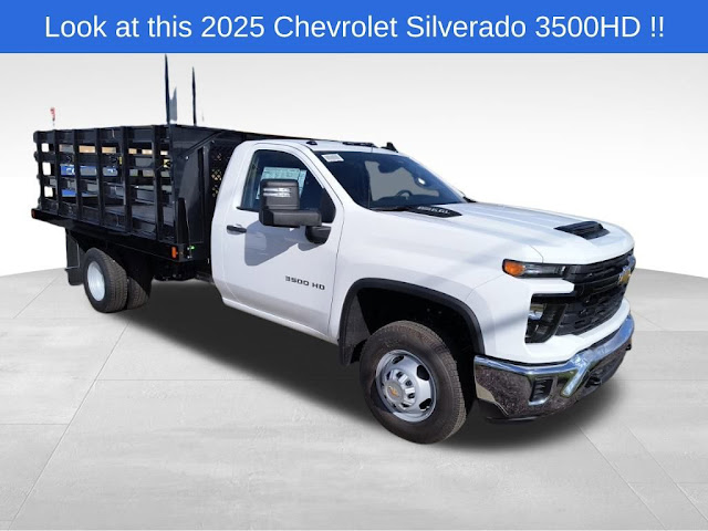 2025 Chevrolet Silverado 3500HD CC Work Truck