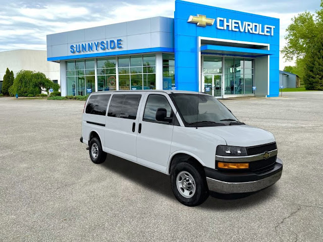 2023 Chevrolet Express Passenger LT