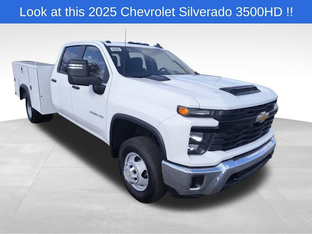 2025 Chevrolet Silverado 3500HD CC Work Truck