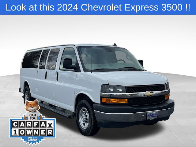 2024 Chevrolet Express Passenger LT