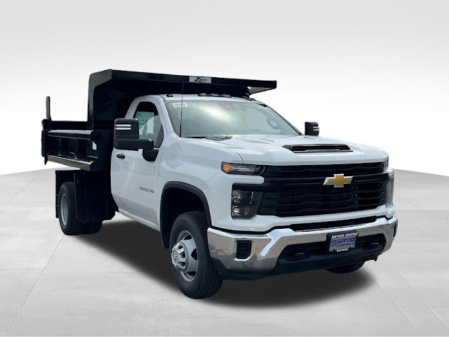 2026 Chevrolet Silverado 3500HD CC Work Truck