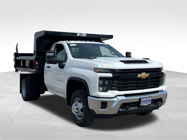 2026 Chevrolet Silverado 3500HD CC Work Truck