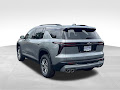 2027 Chevrolet Traverse FWD LT