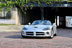 2005 Dodge Viper SRT10