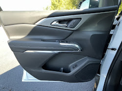 2027 Chevrolet Traverse AWD LT